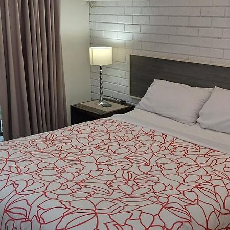 Bristol Hill Motor Inn Меріборо Екстер'єр фото