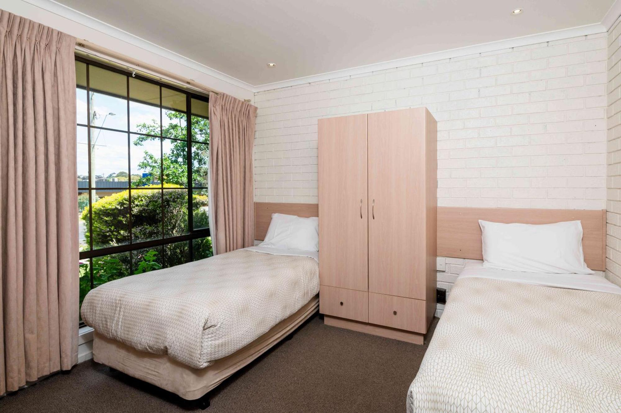 Bristol Hill Motor Inn Меріборо Екстер'єр фото