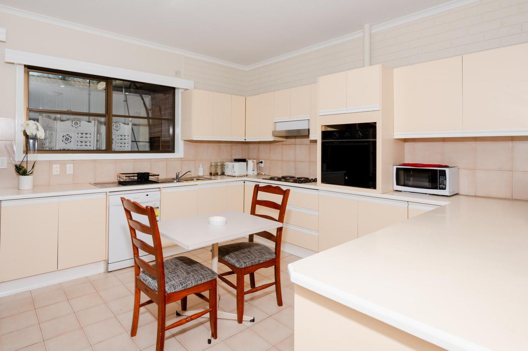 Bristol Hill Motor Inn Меріборо Екстер'єр фото