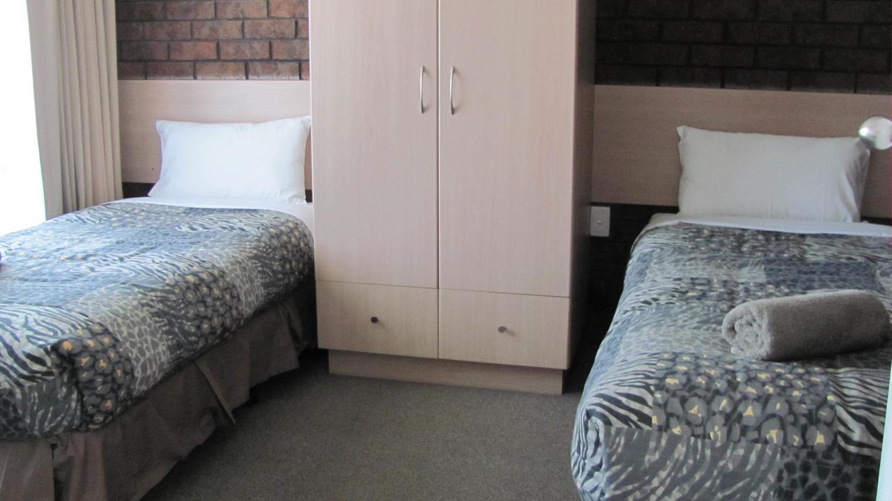Bristol Hill Motor Inn Меріборо Екстер'єр фото