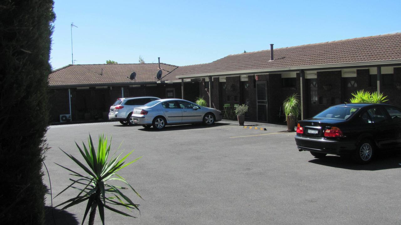 Bristol Hill Motor Inn Меріборо Екстер'єр фото