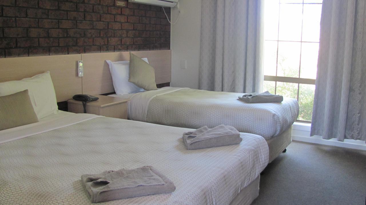 Bristol Hill Motor Inn Меріборо Екстер'єр фото