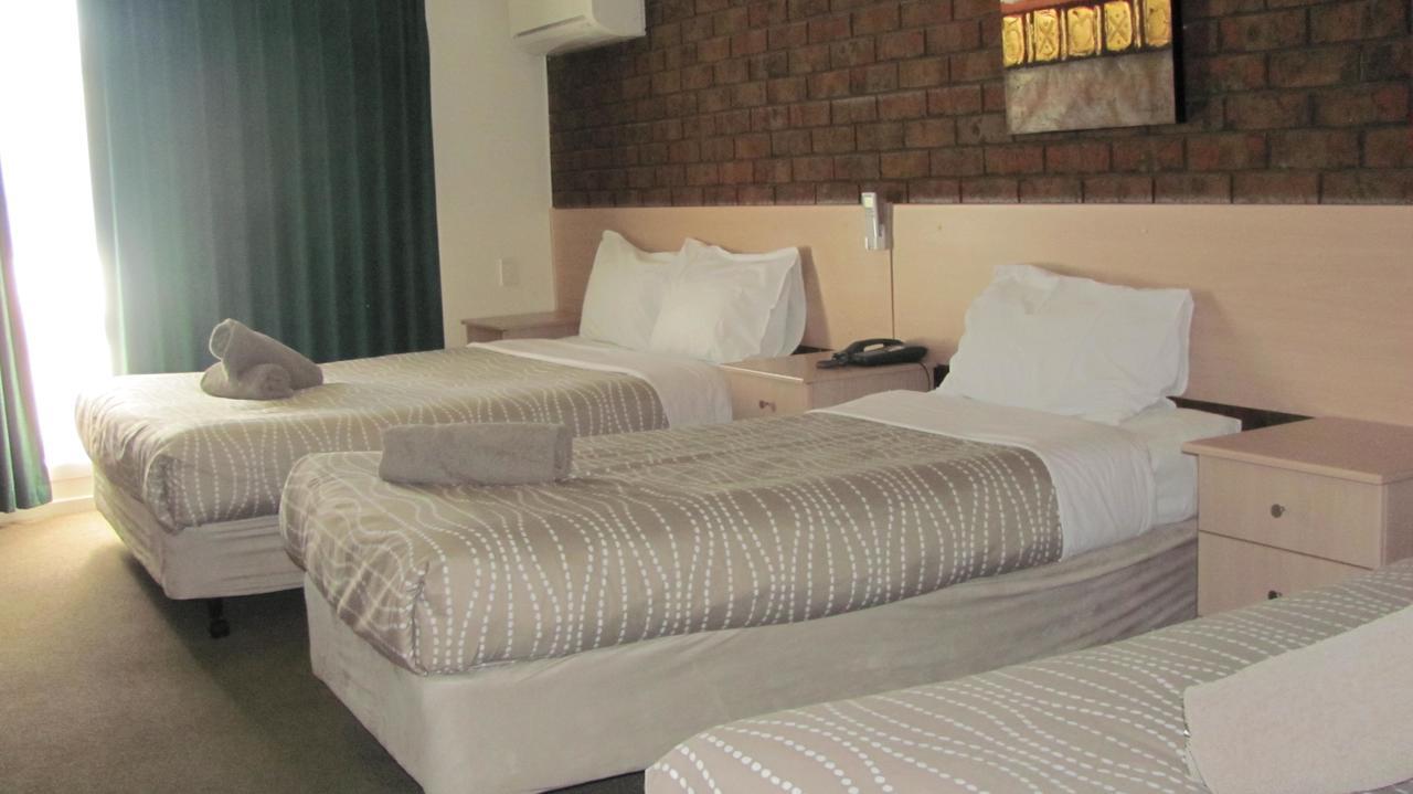Bristol Hill Motor Inn Меріборо Екстер'єр фото