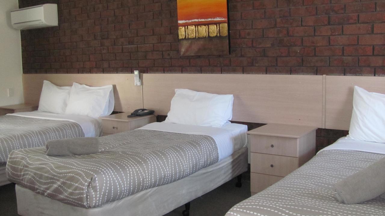 Bristol Hill Motor Inn Меріборо Екстер'єр фото